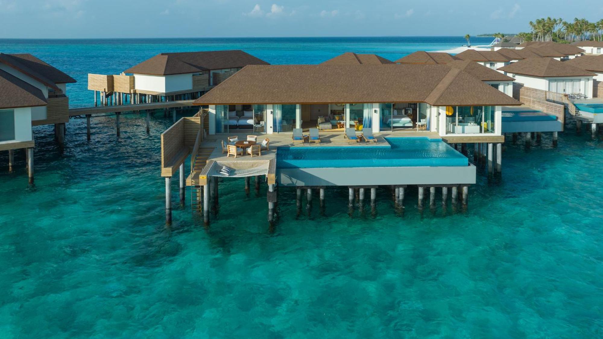 Avani Plus Fares Maldives Resort - 50 Percent Off On Seaplane Transfer For Minimum Stay Of 3 Nights And More For Stays Until 31 October 2025 Kendhoo Habitación foto